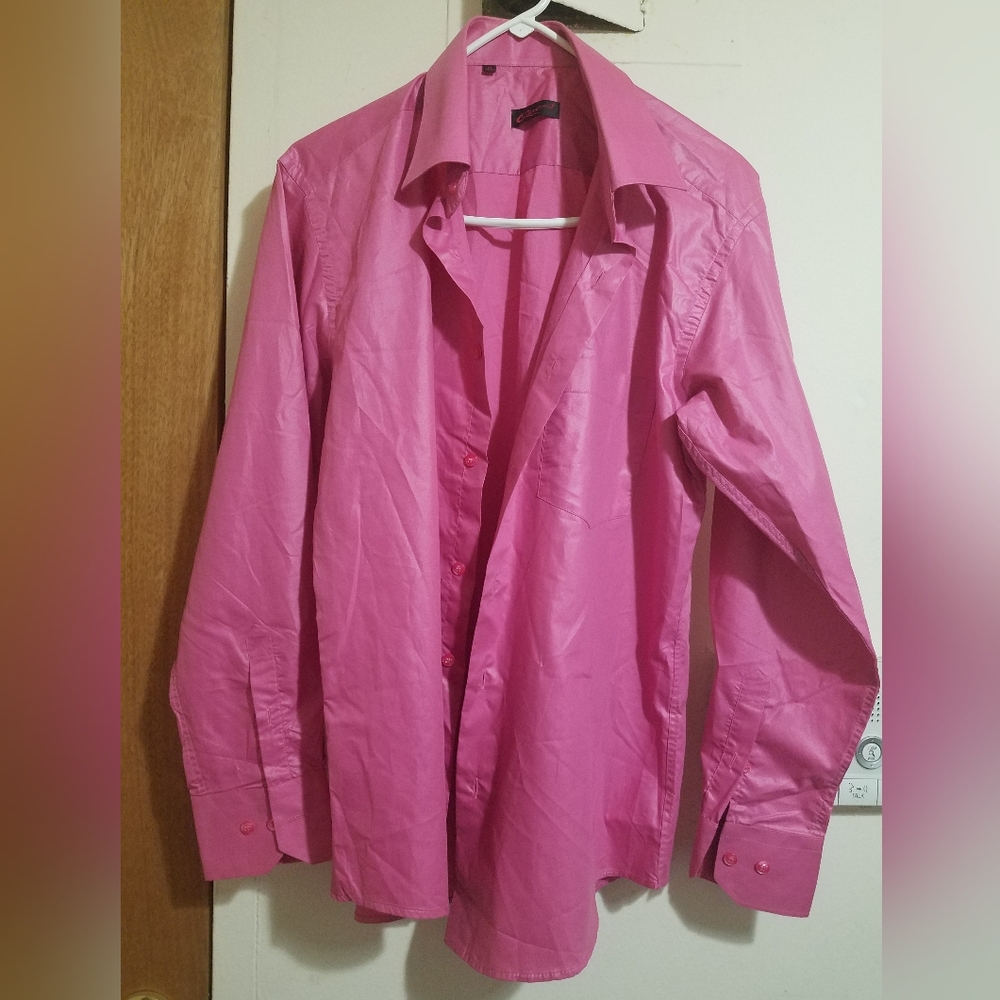 Shirt long sleeve, Pink like Fuchsia,1 left pocket,good condition,3shirt×$12.00